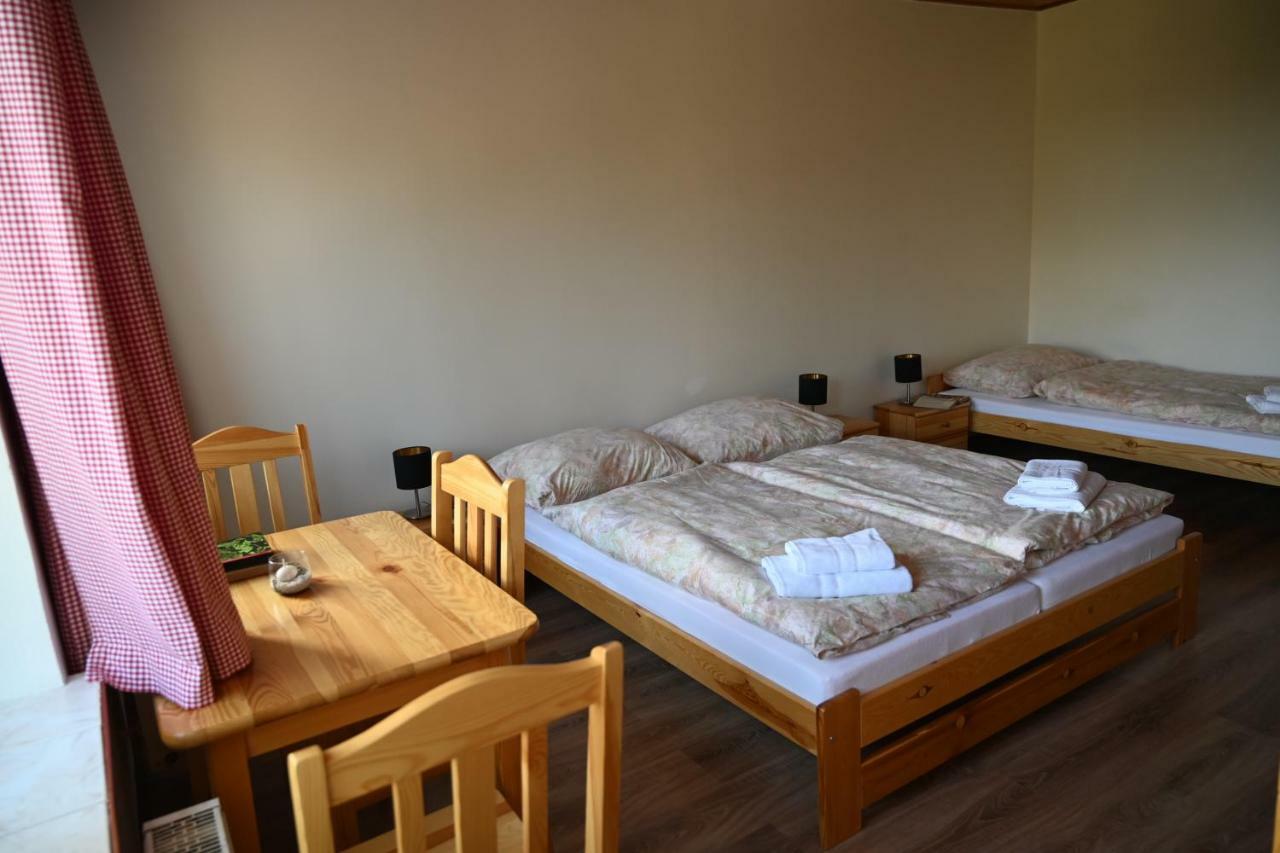 Rs Bernov Zatisi Hotel Nejdek ภายนอก รูปภาพ