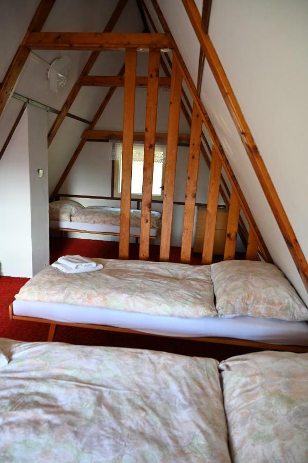 Rs Bernov Zatisi Hotel Nejdek ภายนอก รูปภาพ