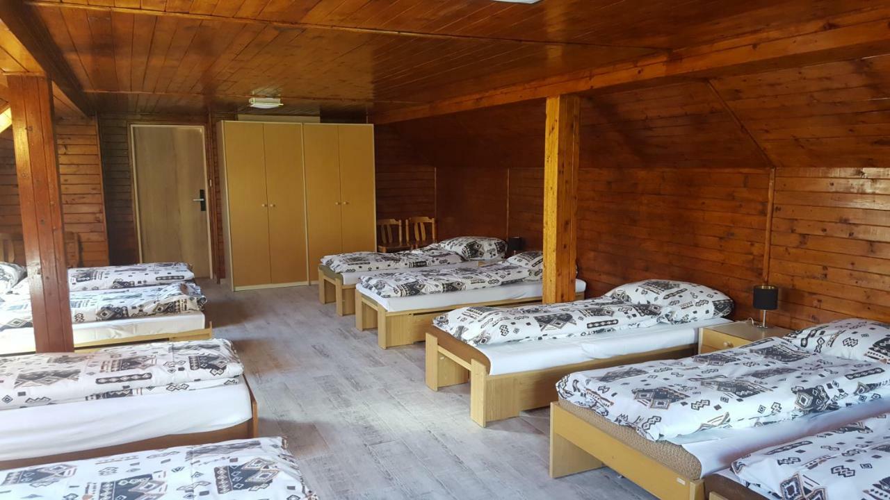 Rs Bernov Zatisi Hotel Nejdek ภายนอก รูปภาพ